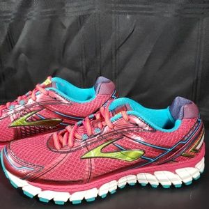 Brooks Shoes - Brooks Adrenaline GTS 15 Raspberry Size 9.5 Brooks Shoes - Brooks Adrenaline GTS 15 Raspberry Size 9.5